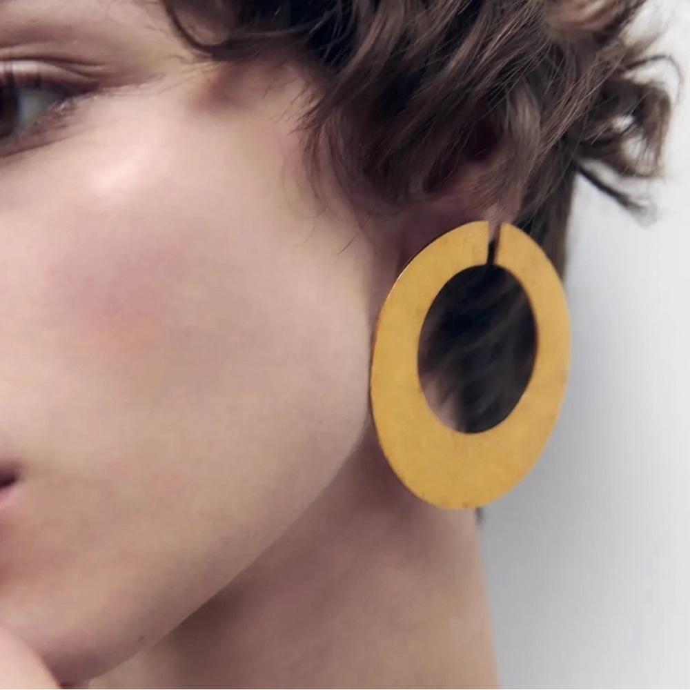 Oversized Flat Hoops
